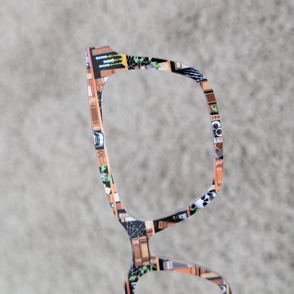 Pair Eyewear LARKIN Magnetic Topper Halloween Skeleton Bookshelf Print - Picture 4 of 6